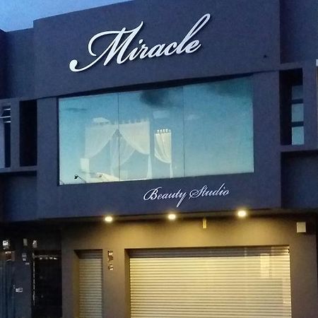 Miracle Suite Ipoh Dış mekan fotoğraf